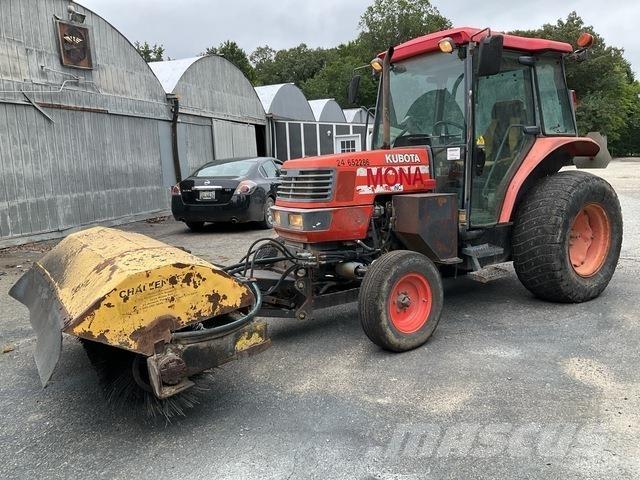 Kubota M4900 Traktorit