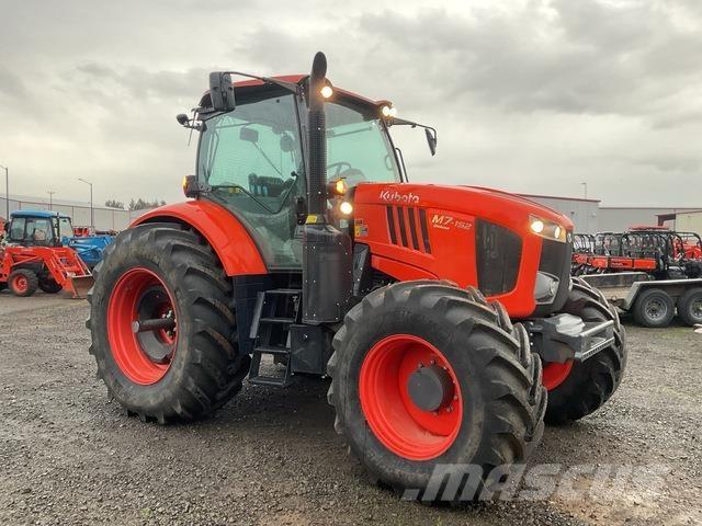 Kubota M7-152S Traktorit