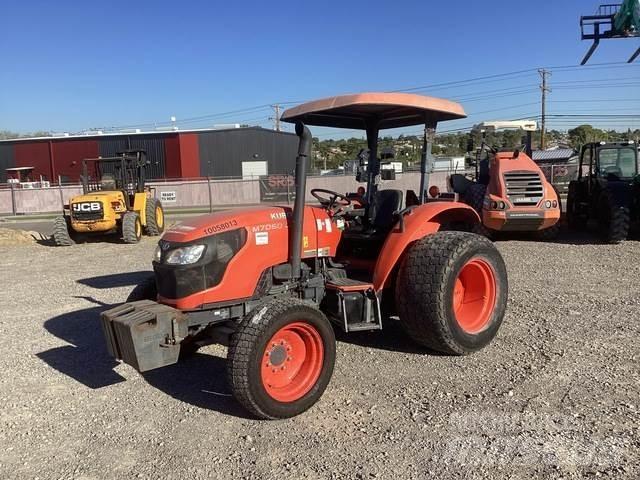 Kubota M7060D Taajamatraktorit