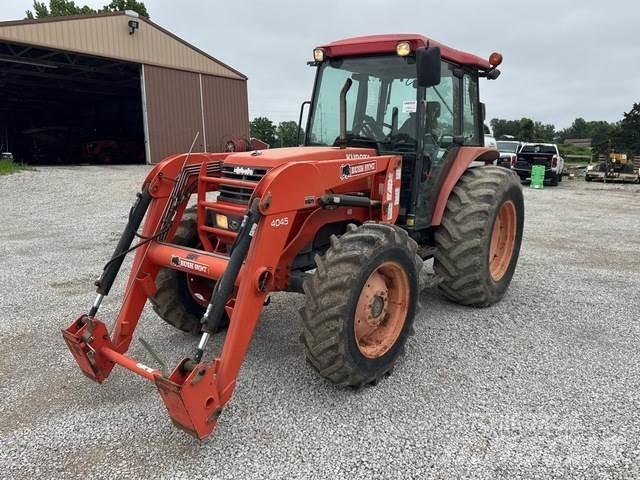 Kubota M9000 Traktorit