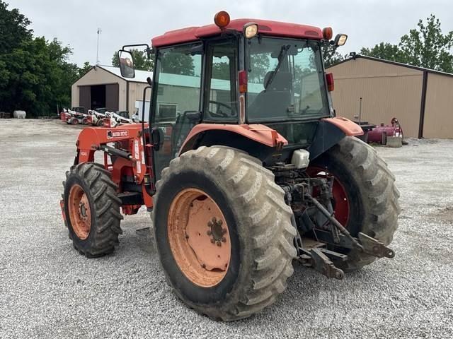 Kubota M9000 Traktorit