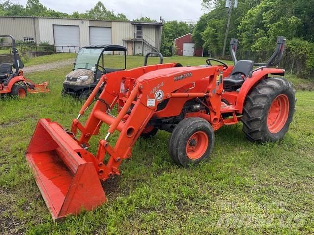 Kubota MX4700F Taajamatraktorit