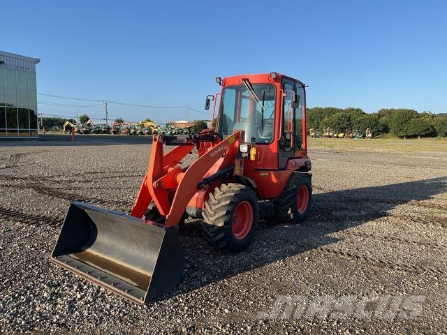 Kubota R530E Pyöräkuormaajat
