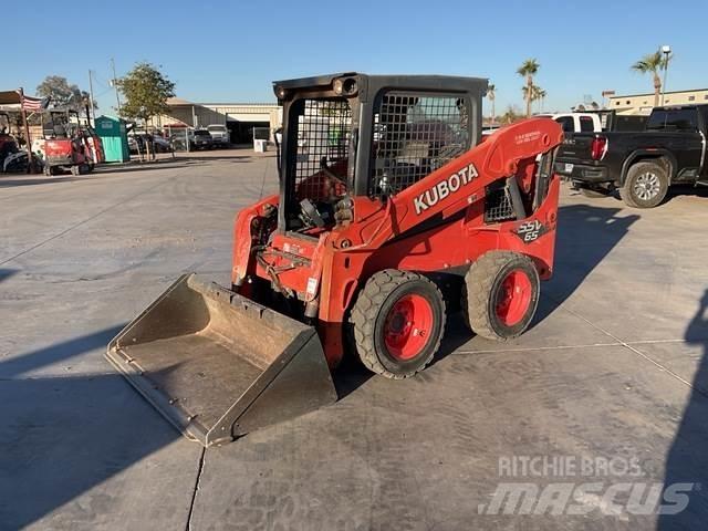 Kubota SSV65 Liukuohjatut kuormaajat