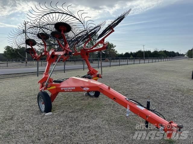 Kuhn SR110 GII Pöyhimet ja haravat