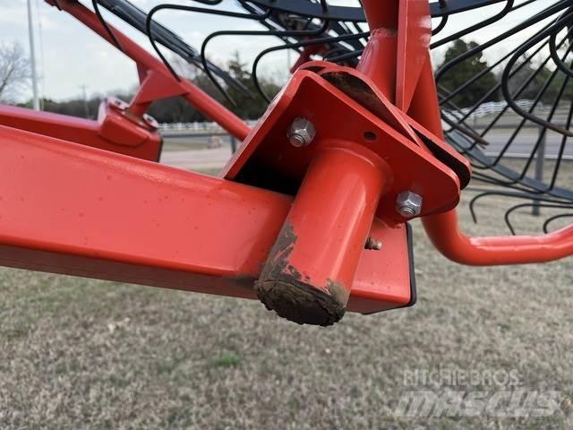 Kuhn SR110 GII Pöyhimet ja haravat
