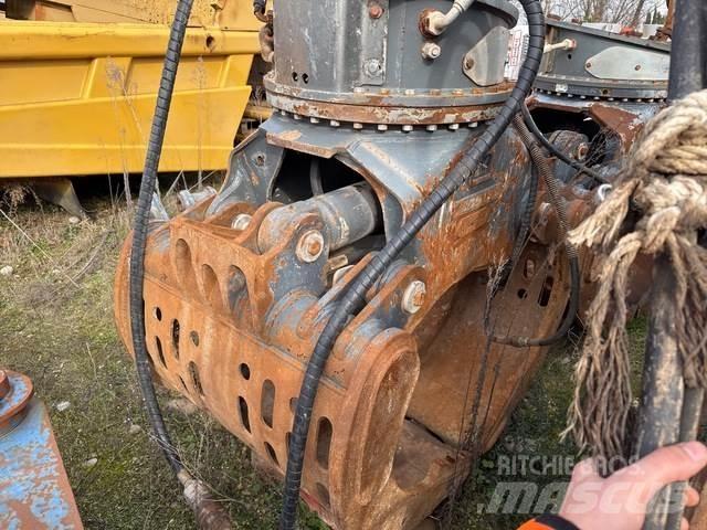 Liebherr SG30B Muut