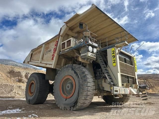 Liebherr T282B Dumpperit