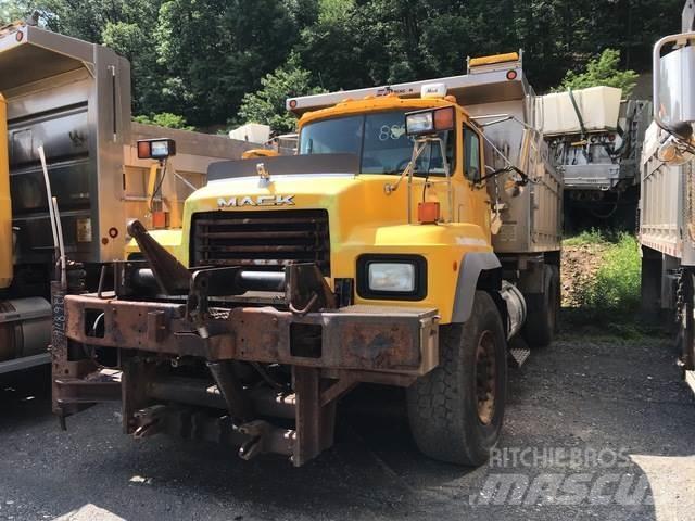 Mack 600 Lumiaurat
