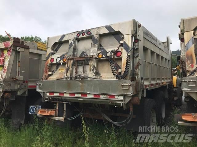 Mack 700 Lumiaurat