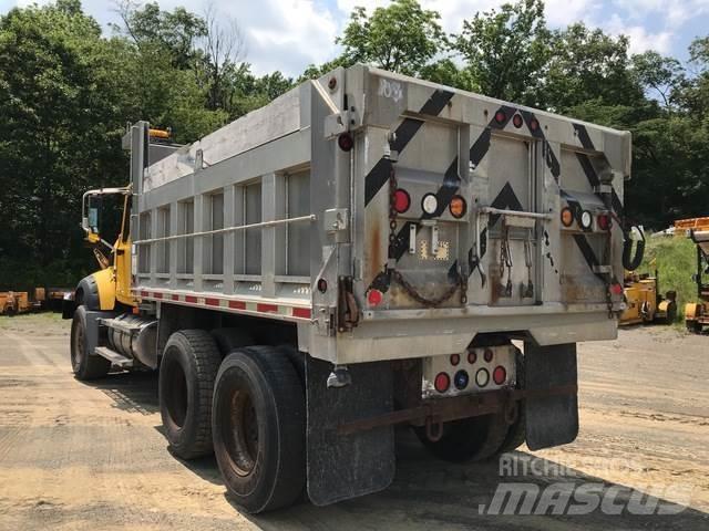 Mack 700 Lumiaurat