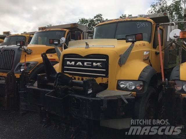 Mack 700 Lumiaurat