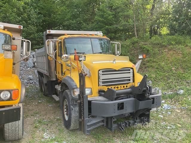 Mack 700 Lumiaurat