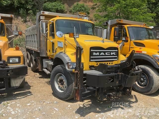 Mack 700 Lumiaurat