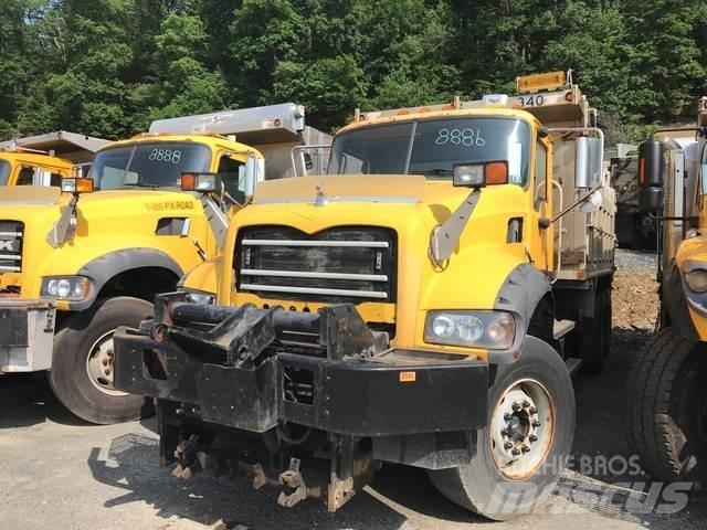 Mack 700 Lumiaurat