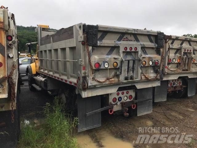 Mack 700 Lumiaurat