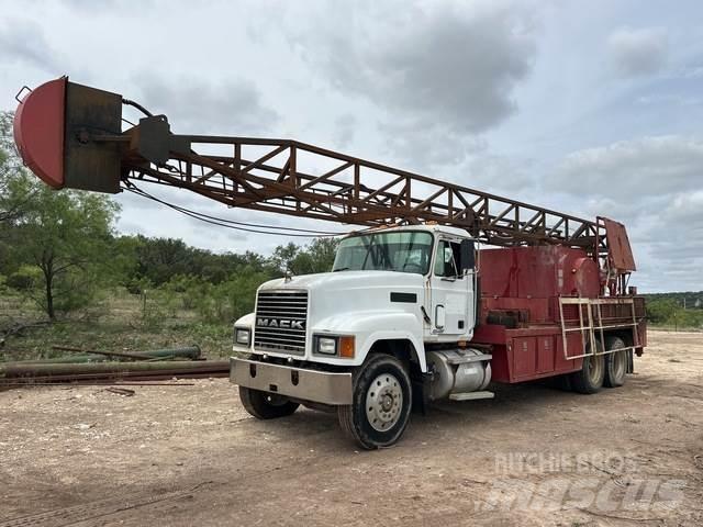 Mack CH613 Muut koneet