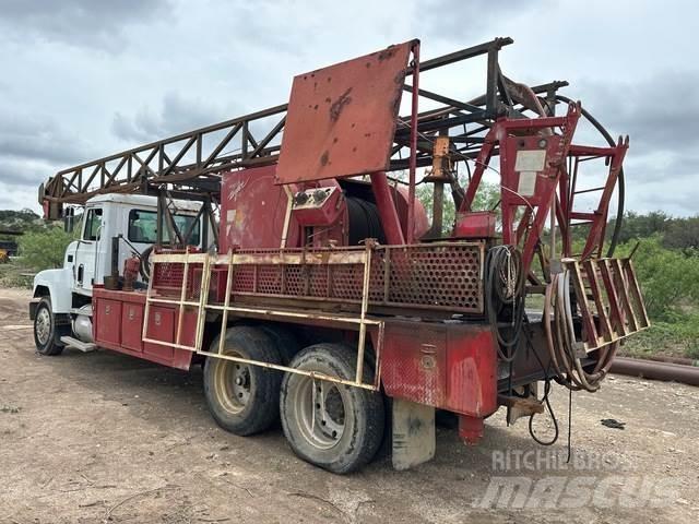 Mack CH613 Muut koneet