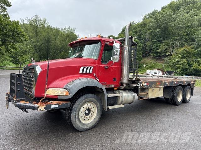 Mack CT713 Hinausautot