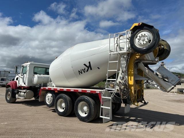 Mack CV513 Muut kuorma-autot