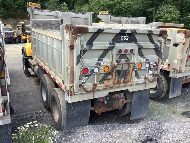 Mack CV700 Lumiaurat