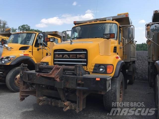 Mack CV700 Lumiaurat