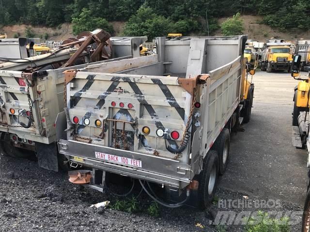Mack CV700 Lumiaurat