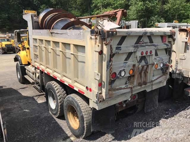 Mack CV700 Lumiaurat