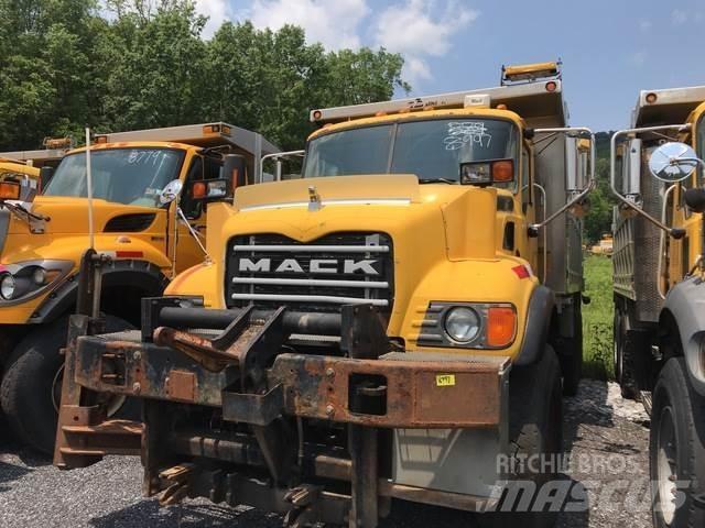 Mack CV700 Lumiaurat