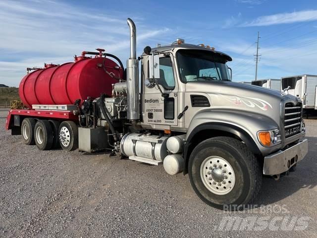 Mack CV713 Muut koneet