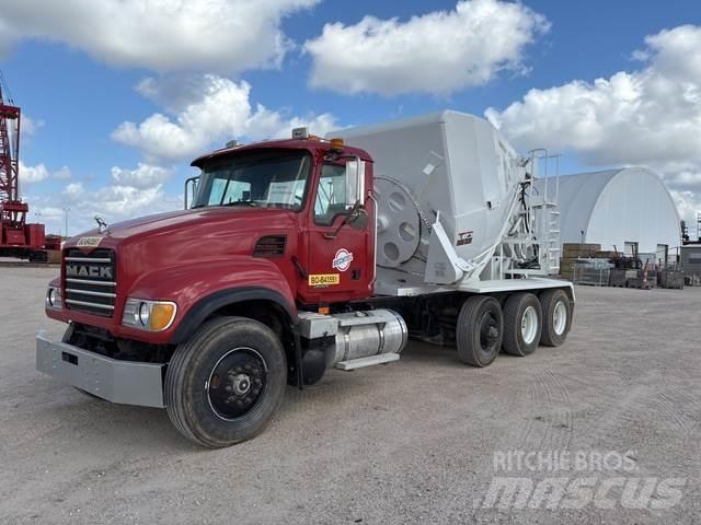 Mack CV713 Muut kuorma-autot