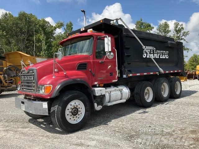 Mack CV713 Sora- ja kippiautot