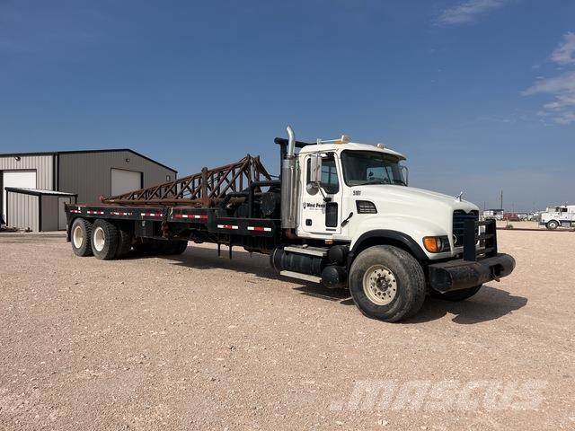 Mack CV713 Lava-kuorma-autot