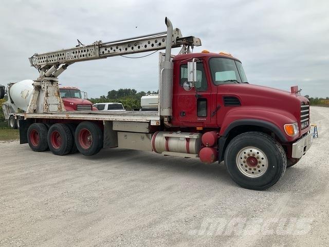 Mack CV713 Muut kuorma-autot