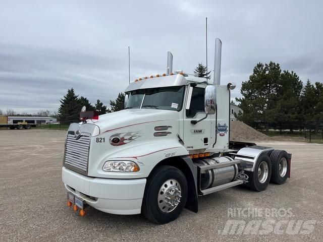Mack CXN613 Vetopöytäautot