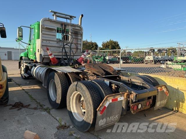 Mack CXU613 Vetopöytäautot
