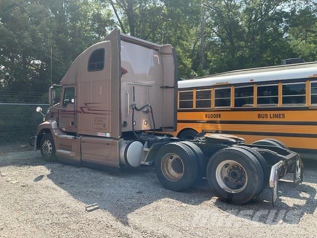 Mack CXU613 Vetopöytäautot