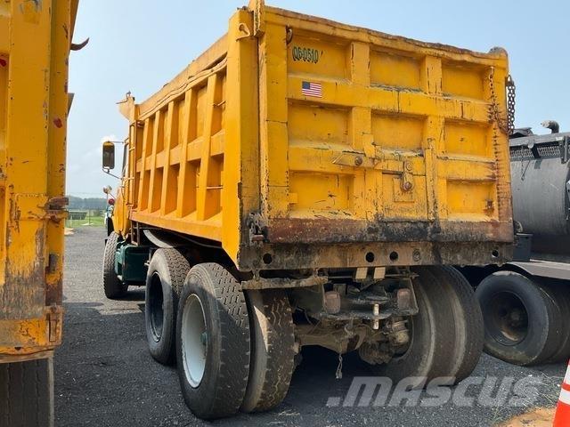 Mack DM686SX Sora- ja kippiautot