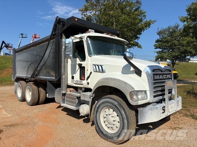 Mack GU713 Sora- ja kippiautot