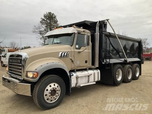 Mack GU713 Sora- ja kippiautot