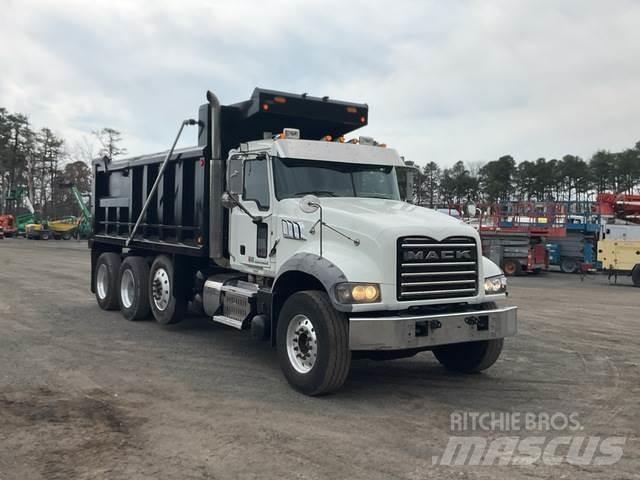 Mack GU713 Sora- ja kippiautot