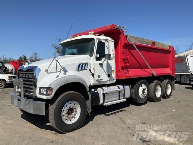 Mack GU713 Sora- ja kippiautot