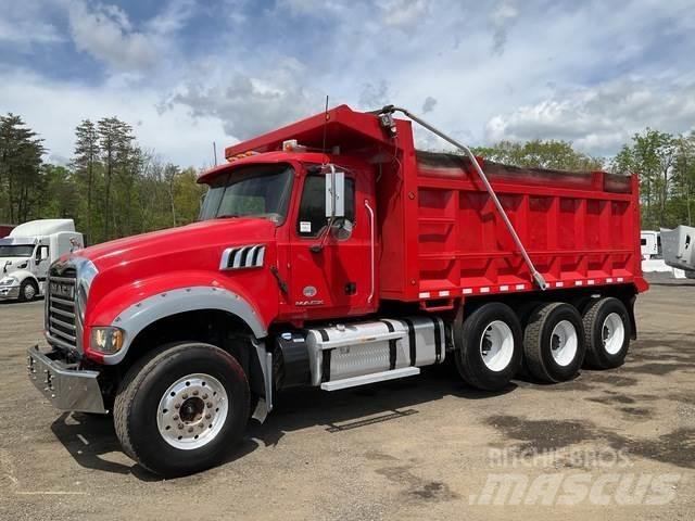 Mack GU713 Sora- ja kippiautot