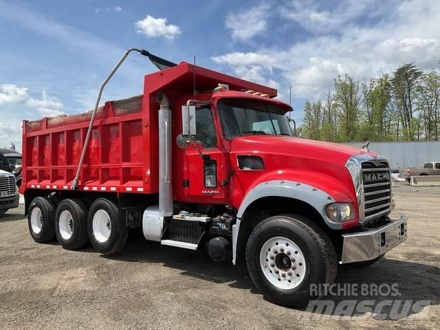 Mack GU713 Sora- ja kippiautot