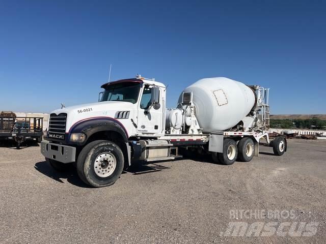 Mack GU713 Muut kuorma-autot