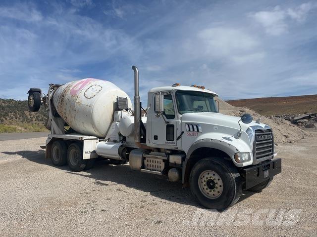 Mack GU713 Muut kuorma-autot