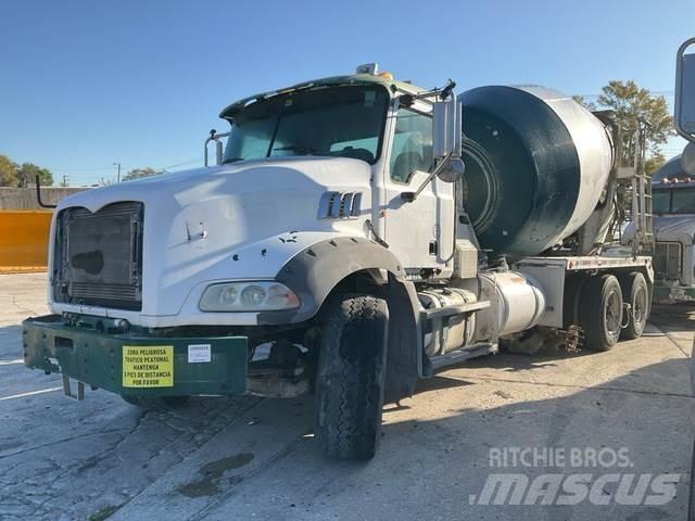 Mack GU813 Muut kuorma-autot