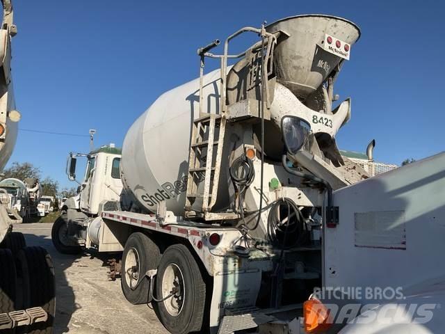 Mack GU813 Muut kuorma-autot