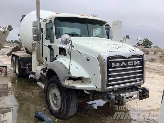 Mack GU813 Muut kuorma-autot