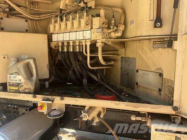 Mack GU813 Betonipumppuautot